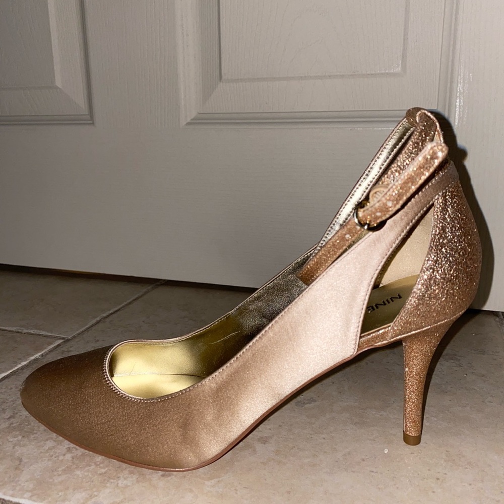 Stroppy champagne 🍾 colour shoe